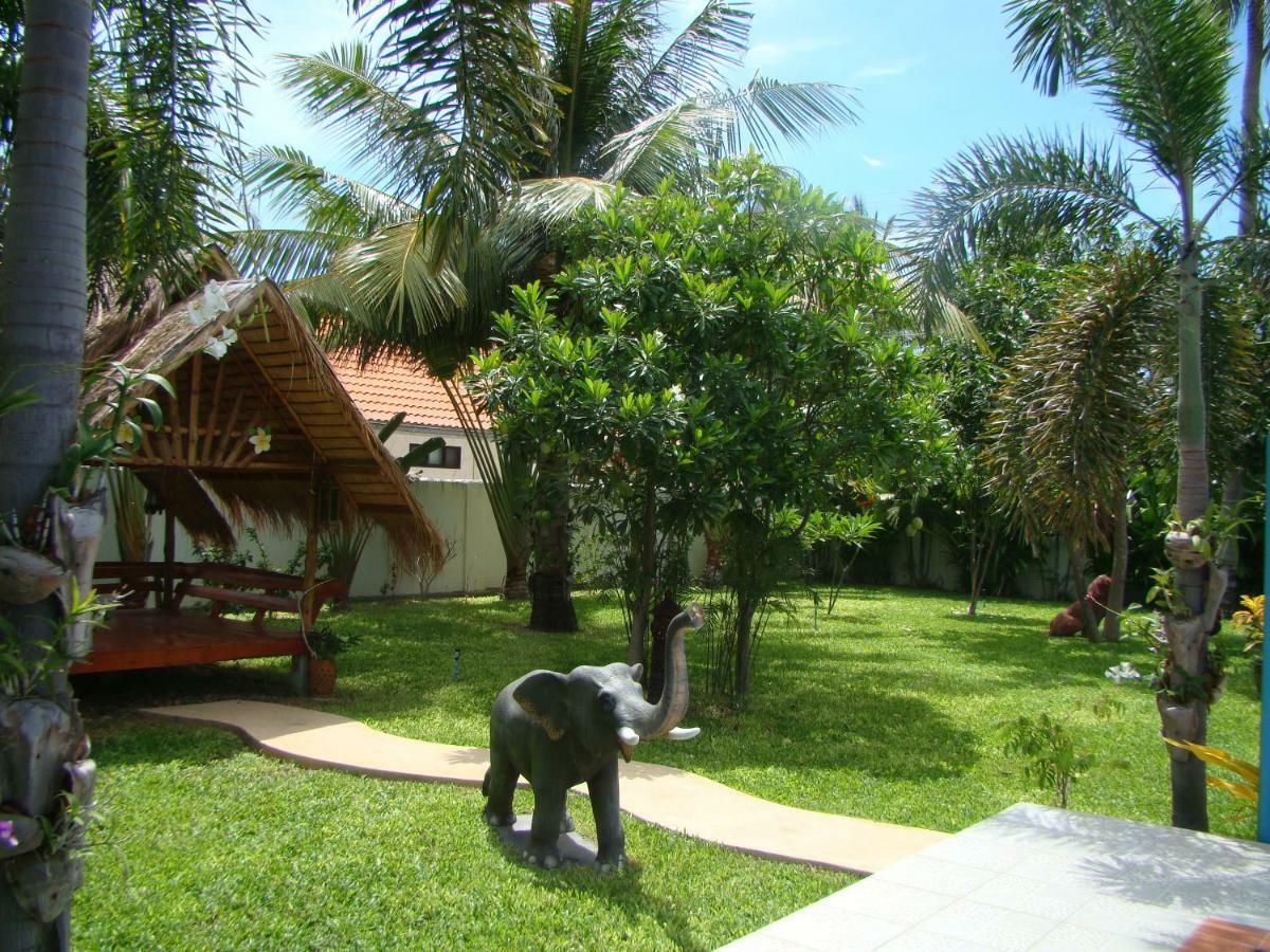 Villa Leelawadee à Pran Buri Extérieur photo